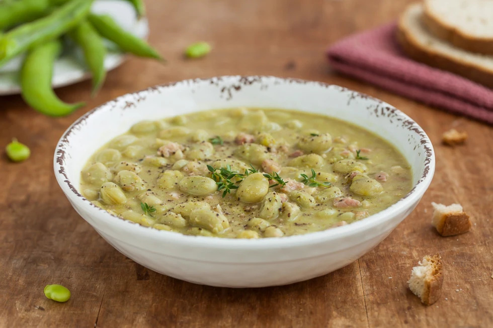 Zuppa di fave fresche