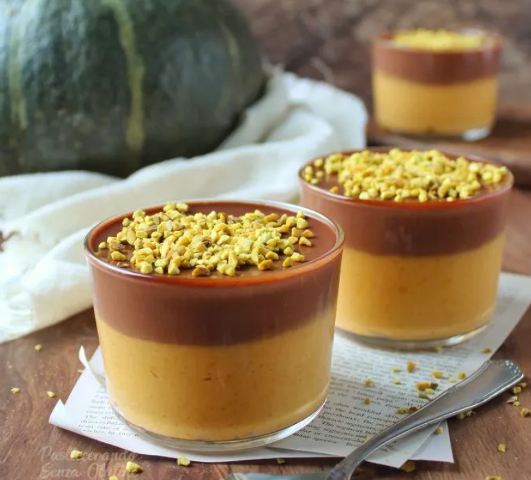 Dessert cremoso alla zucca e cioccolato