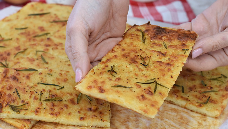 Focaccia di patate veloce