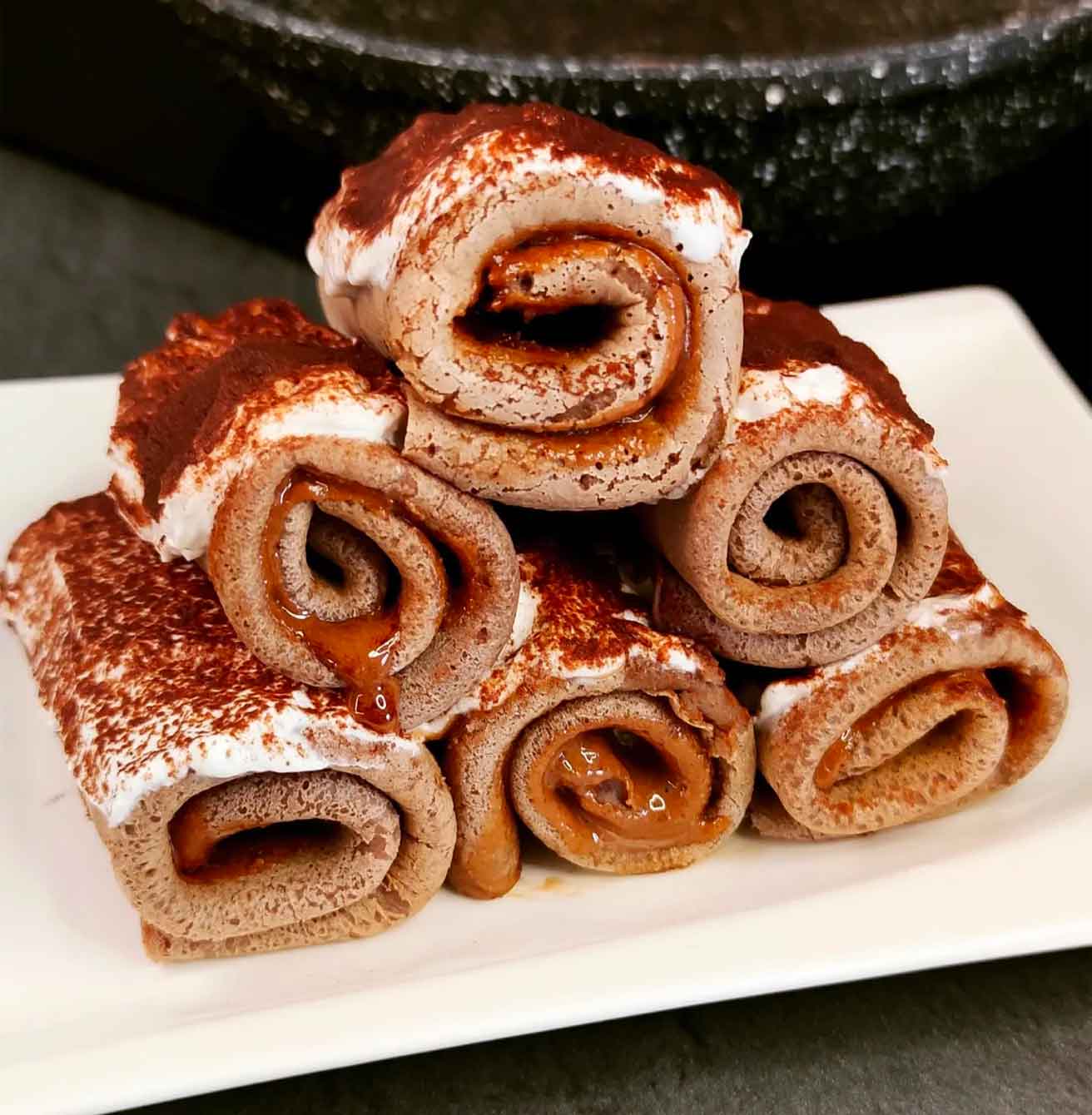 Crêpes roll tiramisù