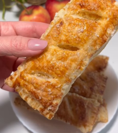 Fagottini di mele croccanti